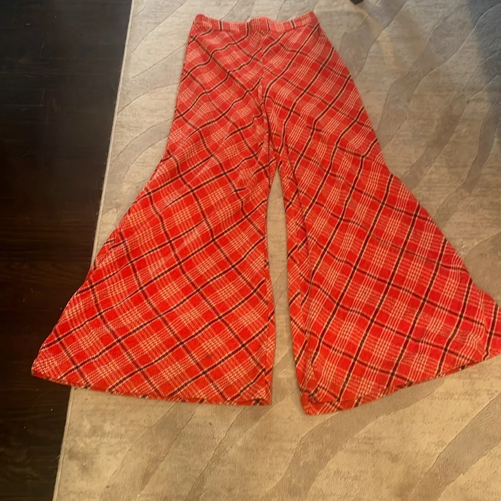Red Plaid Women's Skirt - Picture 2 of 2